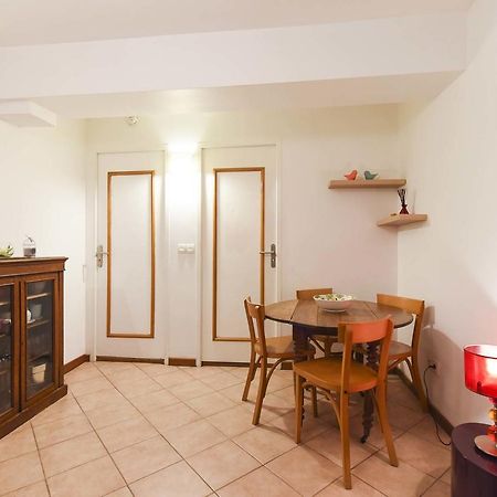 Appartamento Veeve - Montorgeuil Cosy Parigi Esterno foto