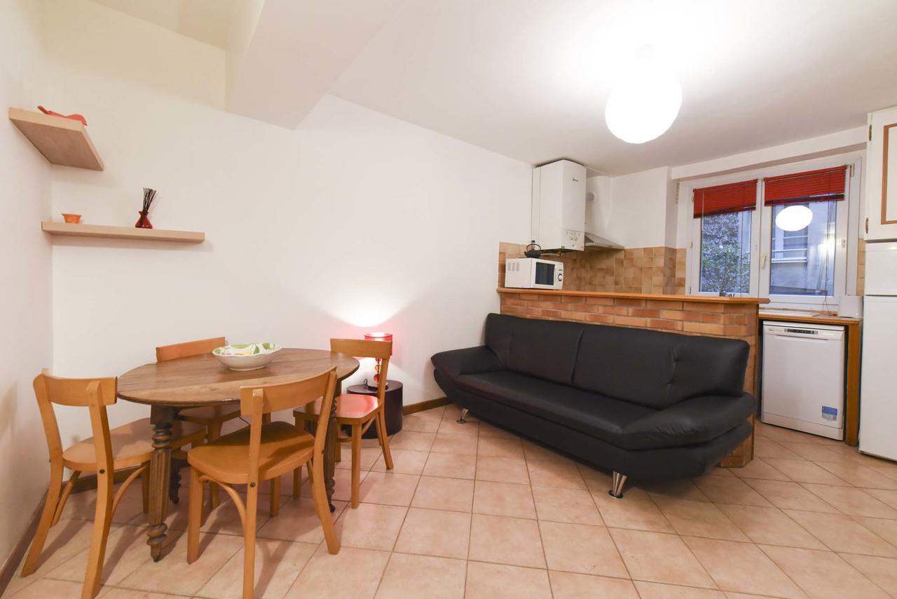 Appartamento Veeve - Montorgeuil Cosy Parigi Esterno foto