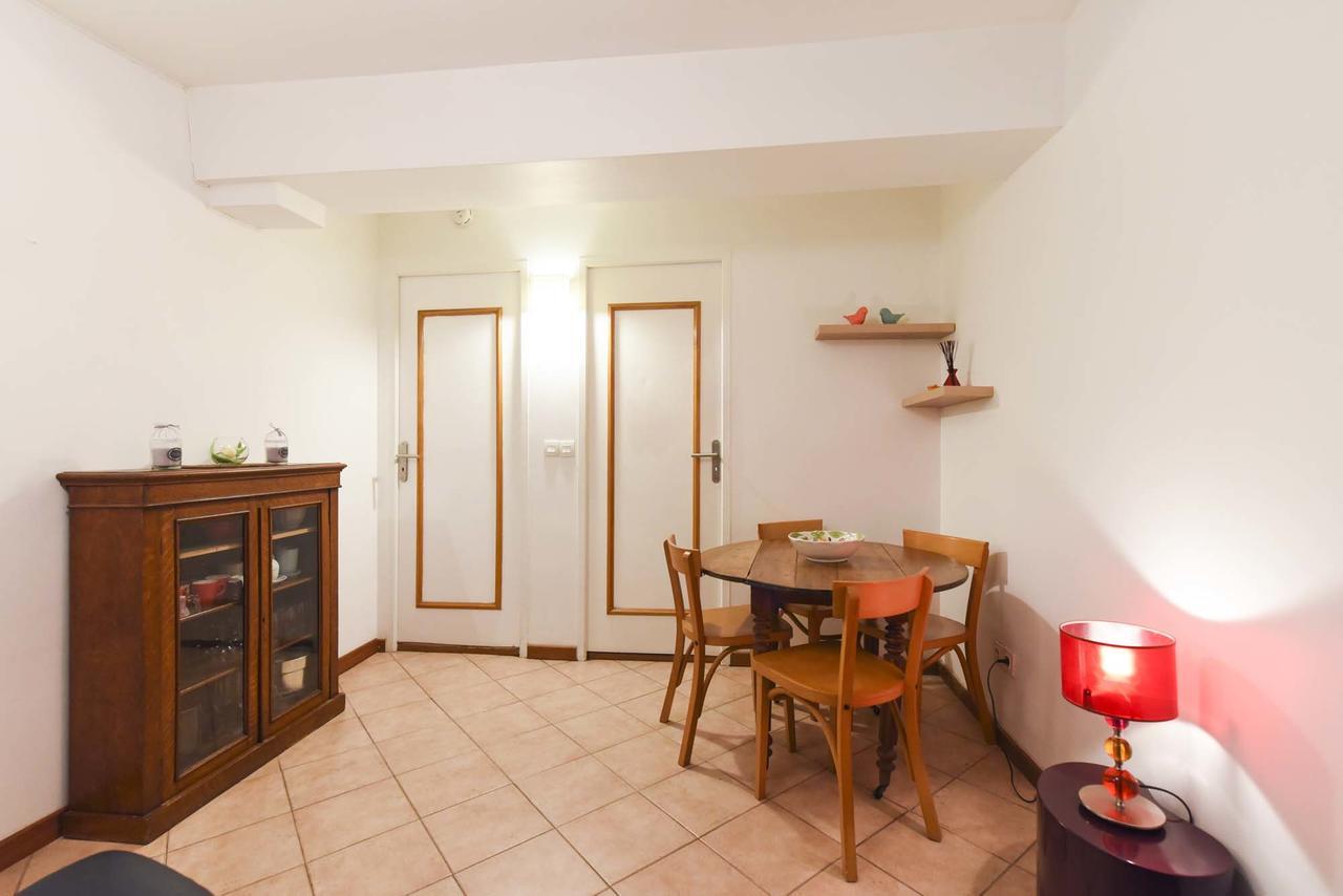 Appartamento Veeve - Montorgeuil Cosy Parigi Esterno foto